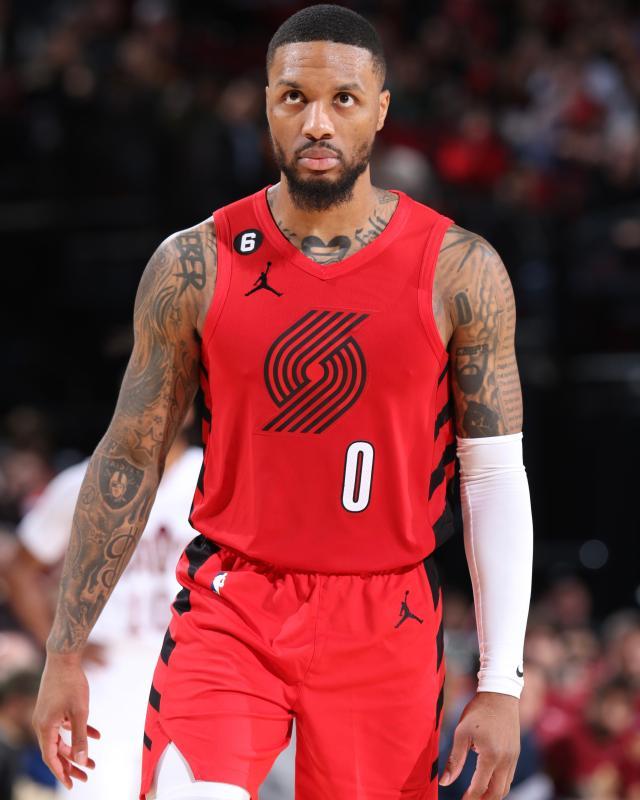 开云体育-开拓者紧攥未来不愿补强 空头支票逼走利拉德？